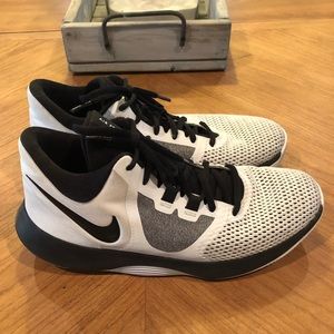 Nike Air Precision II Basketball Shoe